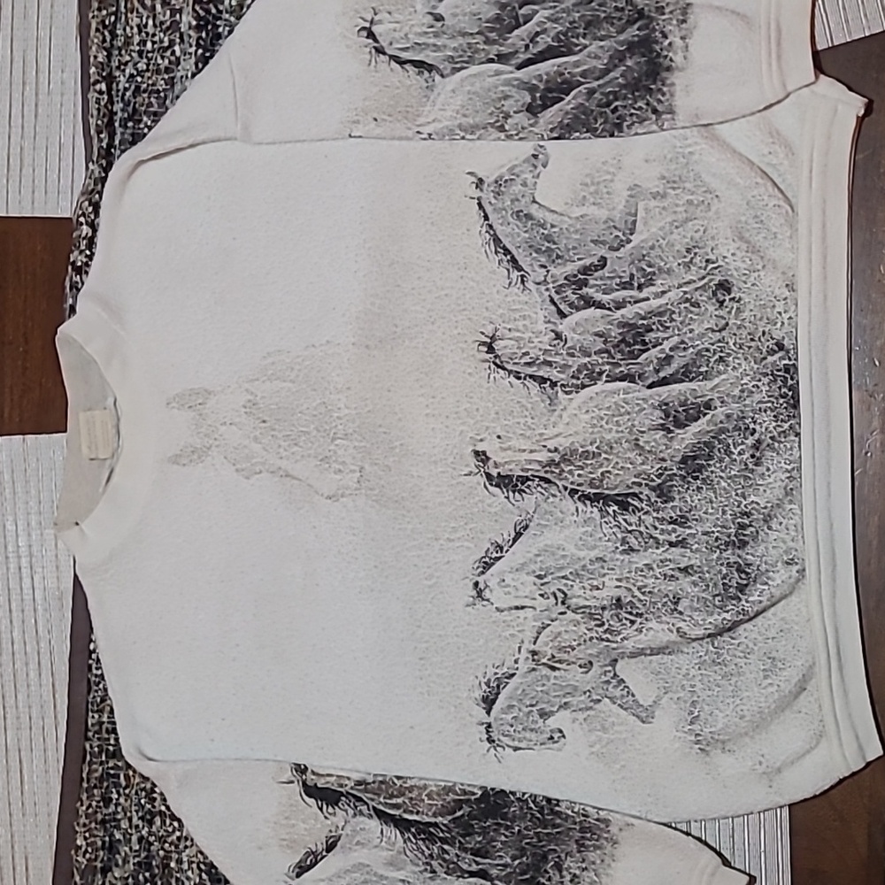 Fleece sweatshirt with horses